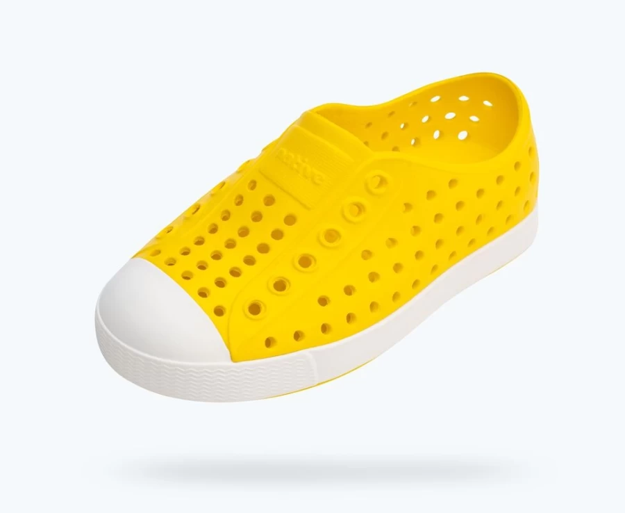 Native Shoes Jefferson Child Girls' Sneakers in Crayon Yellow & Shell White