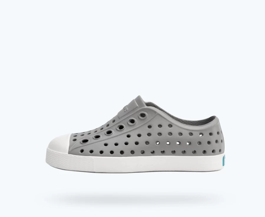 Native Shoes Jefferson Child Girls' Sneakers in Pigeon Grey & Shell White