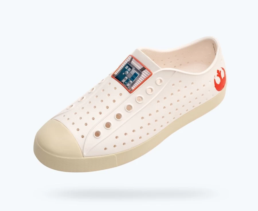 Native Shoes Women's Whisper White/Bone White/X-Wing Pilot Jefferson Star Wars Print Sneakers